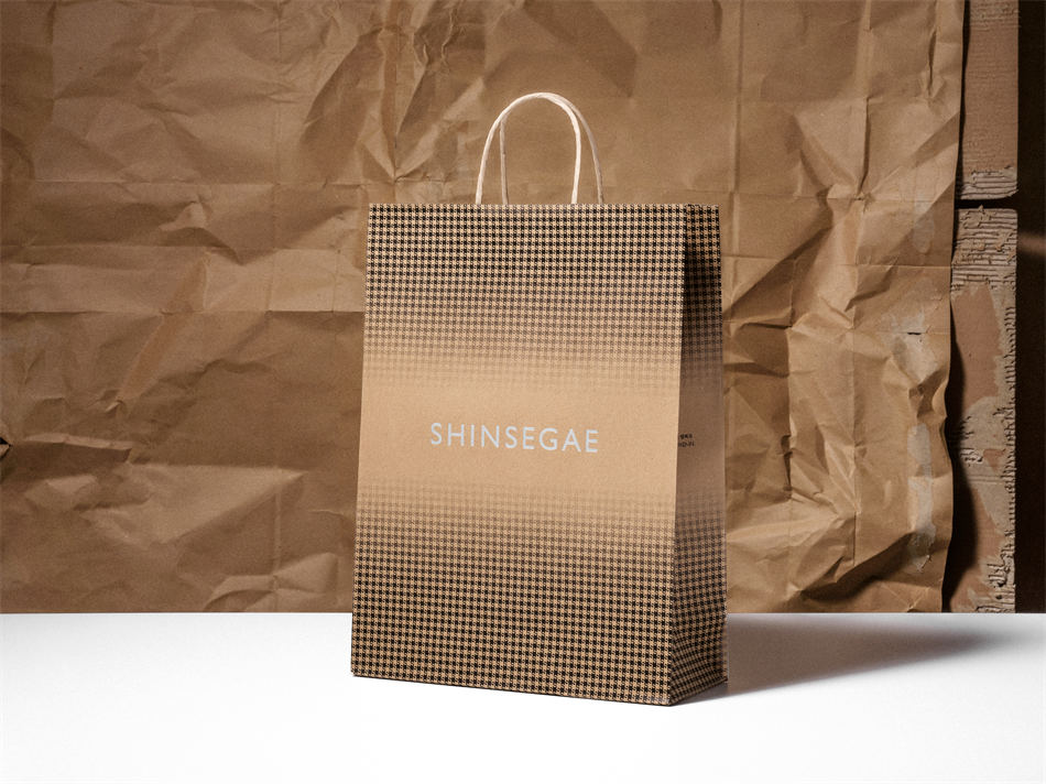 Shinsegae Shopping Bags 零售产品袋包装设计